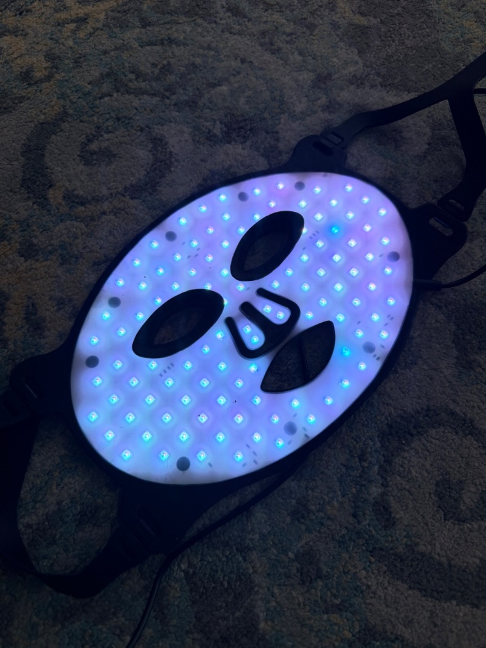 Red Light  Mask - Picture 7 of 9